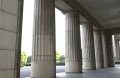 議事堂の美７「中央玄関の柱」