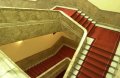 議事堂の美３３「参議院本館の階段」