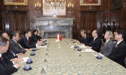 チメド・サイハンビレグ・モンゴル国首相の参議院訪問（平成27年2月10日）の写真　クリックすると拡大写真がご覧いただけます