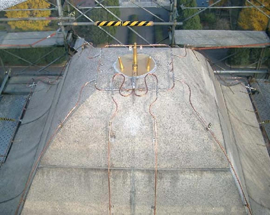 The lightning rod of top of the central tower