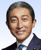 Mr. OIE Satoshi'S PHOTOGRAPH OF THE FACE 
