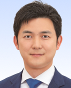 安江　　伸夫議員の顔写真