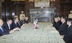 セルゲイ・エフゲニエヴィチ・ナルィシュキン・ロシア連邦国家院議長一行の参議院訪問の参議院訪問（平成24年6月11日）の写真　クリックすると拡大写真がご覧いただけます