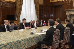 ミロスラフ・ライチャーク・スロバキア共和国副首相兼外務・欧州問題大臣の参議院訪問（平成27年11月25日）の写真　クリックすると拡大写真がご覧いただけます