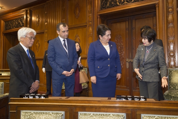 タンジーラ・カマロヴナ・ナルバーエヴァ・ウズベキスタン共和国最高議会上院議長一行の参議院訪問（令和元年10月24日）の写真　クリックすると元ファイルに戻ります