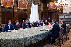 ヤン・バルトシェク・チェコ共和国下院副議長一行の参議院訪問（令和5年4月26日）の写真　クリックすると拡大写真がご覧いただけます
