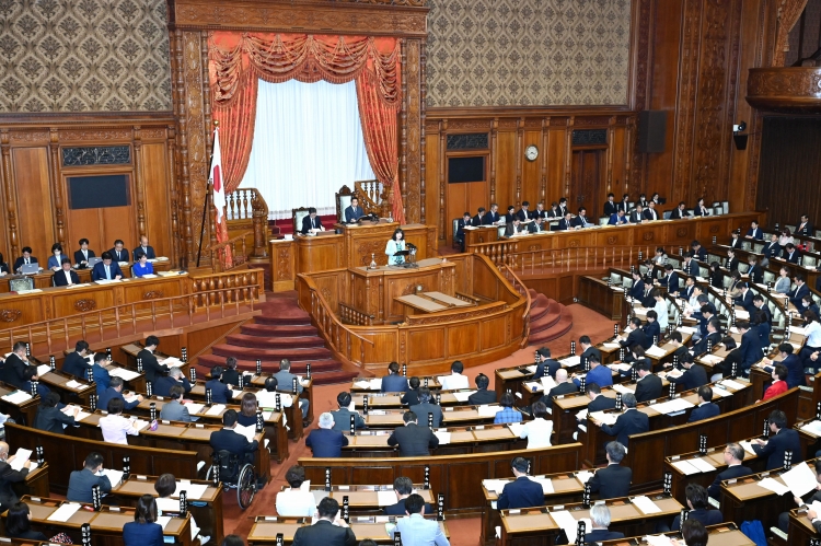 片山財務大臣の財政演説及びこれに対する質疑（令和8年6月3日）の写真