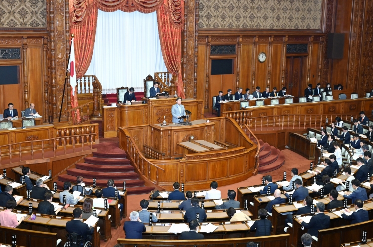政策評価等の実施状況及びこれらの結果の政策への反映状況に関する報告・質疑（令和8年7月13日）の写真