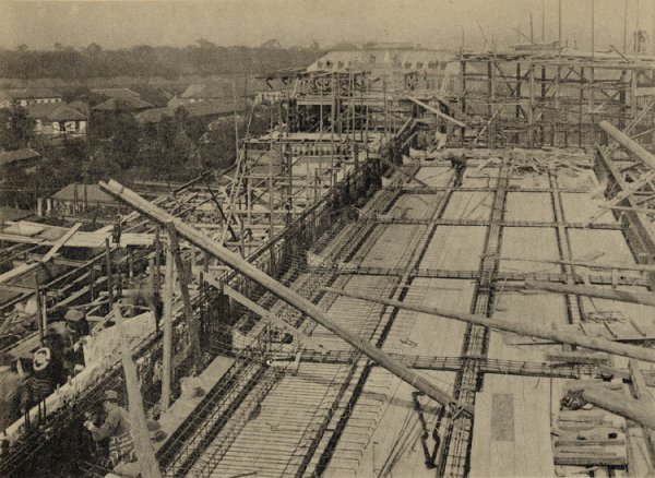 貴族院側屋上配筋工事 昭和４年(1929年)５月