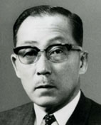 第13代 安井謙の写真
