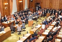 平成21年度補正予算締めくくり質疑(平成21年5月29日)の写真 クリックすると拡大写真がご覧いただけます