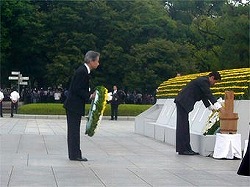 広島市原爆死没者慰霊式並びに平和祈念式に参議院議長が出席(平成21年8月6日)の写真 クリックすると拡大写真がご覧いただけます