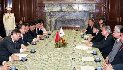 中華人民共和国国務院総理一行参議院訪問(平成22年5月31日)の写真その1 クリックすると拡大写真がご覧いただけます