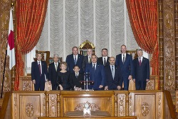 ブルガリア共和国首相一行参議院訪問(平成23年1月25日)の写真その2 クリックすると拡大写真がご覧いただけます