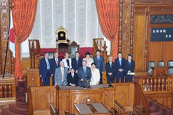 欧州議会代表団参議院訪問(平成23年5月18日)の写真その2 クリックすると拡大写真がご覧いただけます