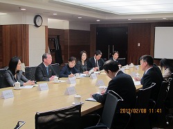 商務部国際司での意見交換(中国)(平成24年2月5日~11日)の写真 クリックすると拡大写真がご覧いただけます