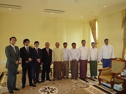 テイン・セイン大統領との会談(ミャンマー)(平成24年1月7日~15日)の写真 クリックすると拡大写真がご覧いただけます