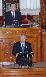 国民生活・経済・社会保障に関する調査会中間報告(平成24年6月6日)の写真 クリックすると拡大写真がご覧いただけます