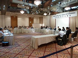 宇都宮地方公聴会(平成24年8月1日)の写真 クリックすると拡大写真がご覧いただけます