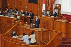参議院代表質問(2日目)(平成28年1月28日)の写真 クリックすると拡大写真がご覧いただけます