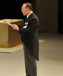 東日本大震災五周年追悼式に参議院議長が出席(平成28年3月11日)の写真 クリックすると拡大写真がご覧いただけます