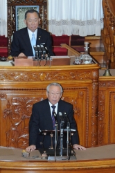 国民生活のためのデフレ脱却及び財政再建に関する調査会・最終報告(平成28年5月20日)の写真 クリックすると拡大写真がご覧いただけます