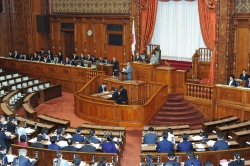 参議院代表質問(2日目)(令和2年1月24日)クリックすると拡大写真がご覧いただけます