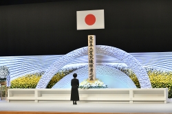 東日本大震災十周年追悼式に参議院議長が出席(令和3年3月11日)の写真 クリックすると拡大写真がご覧いただけます