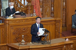 国民生活・経済及び地方に関する調査会 中間報告(令和5年6月9日)クリックすると拡大写真がご覧いただけます