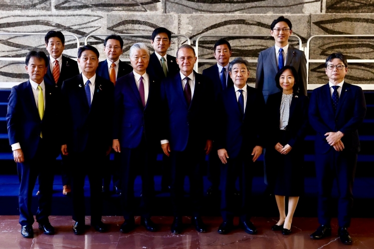 エドモンド・チリエッリ外務・国際協力省副大臣との会談(イタリア)の写真 クリックすると拡大写真がご覧いただけます
